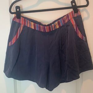 Sugarlips flowy shorts 